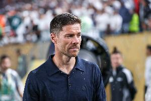 主持人：阿隆索在前五场比赛中所赢得的赞誉，是否今天全部消失了