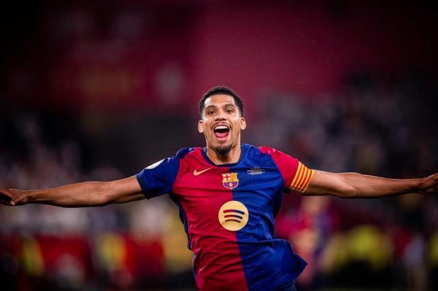 大乐透开奖结果-弗帅百变调整笑到最后，巴萨首冠收入囊中剑指三冠