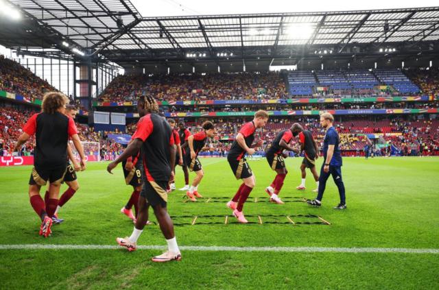 超级大乐透开奖结果-【欧洲杯】蒂耶勒曼丁丁建功，比利时2比0罗马尼亚