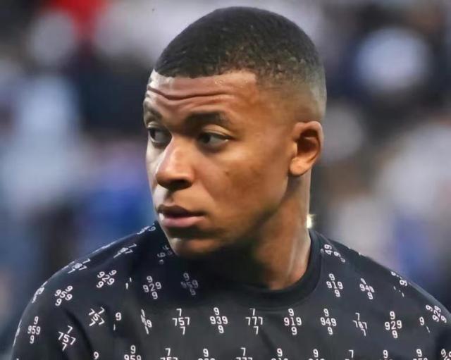 大乐透开奖结果-【夜读】年薪7亿馋哭NBA巨星