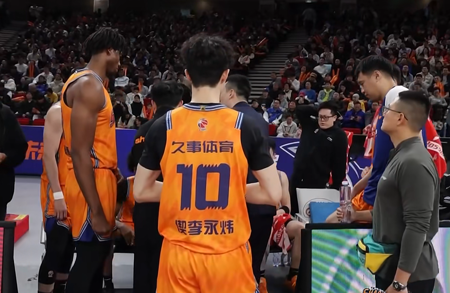 大乐透开奖结果-输给上海19分！揪出3大“废柴”，坑惨了北京队