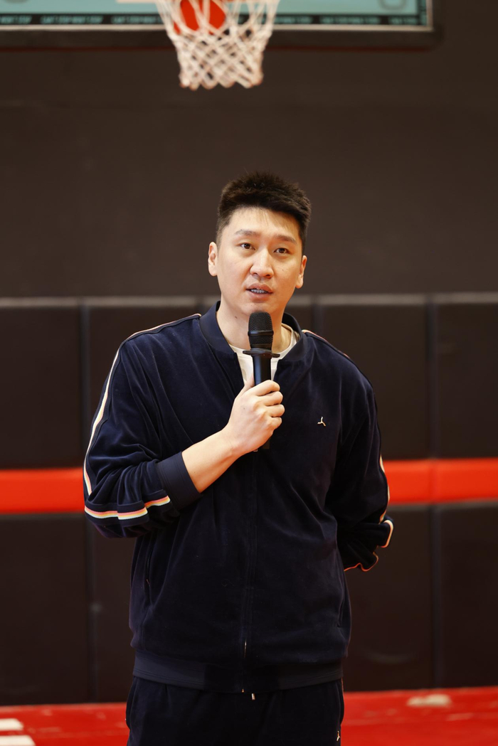 大乐透开奖结果-抵达北京，孙悦官宣，正式上任，亮相新岗位，秀出40岁第一次扣篮|NBA总冠军|洛杉矶湖人队|中国男篮|北控男篮|nba_新浪体育_新浪新闻