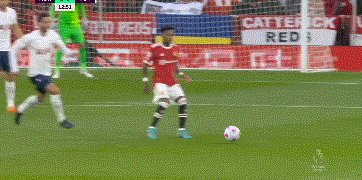 【英超】C罗戴帽 凯恩点射 曼联两度被追平3比2热刺