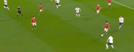 【英超】C罗戴帽 凯恩点射 曼联两度被追平3比2热刺