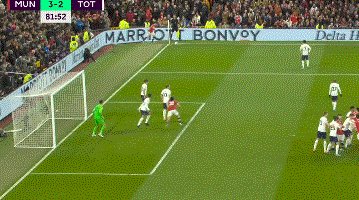 【英超】C罗戴帽 凯恩点射 曼联两度被追平3比2热刺